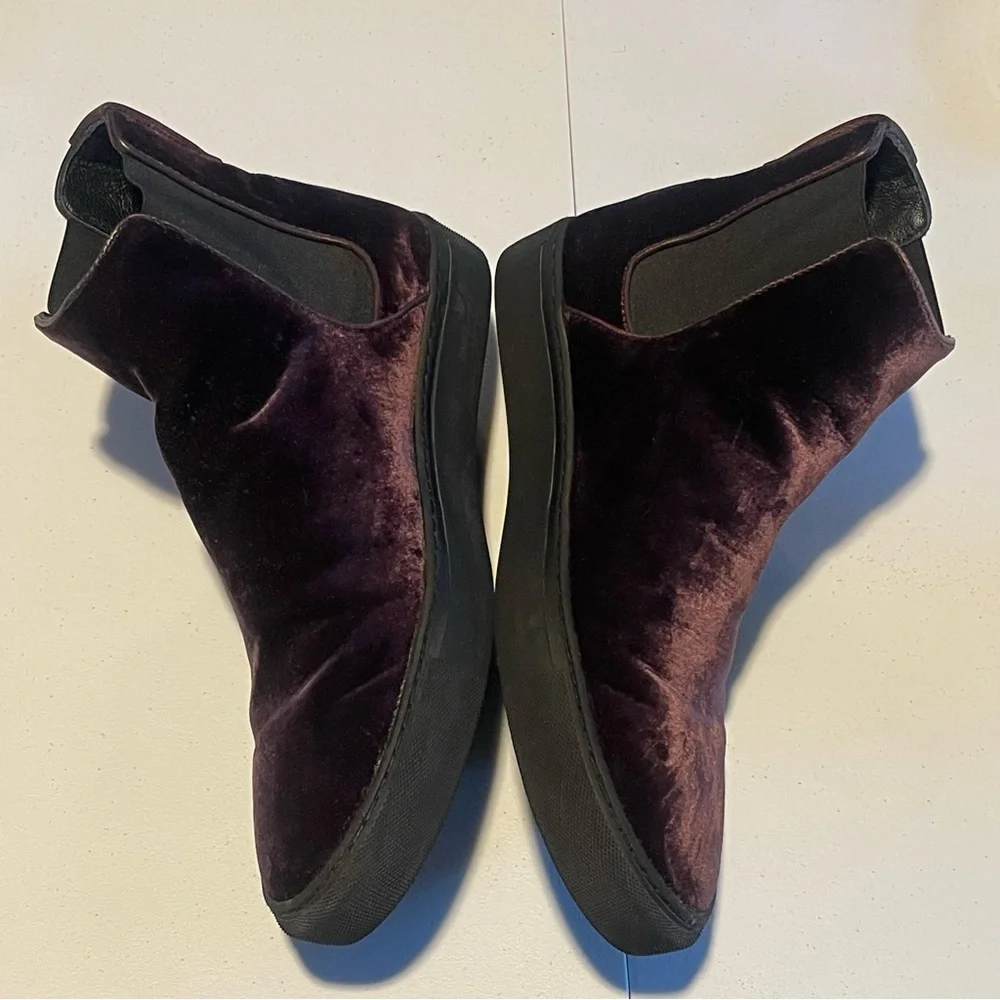 All Saints velvet chelsea boots mens size 44 US 11 pre-owned condition with flaw